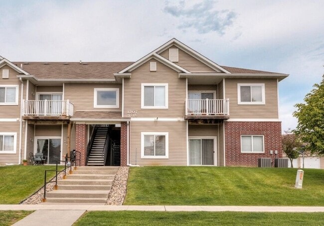 property at 1207 N 6th St