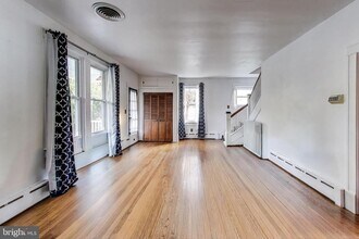 19 Maryland Ave in Gaithersburg, MD - Building Photo - Building Photo