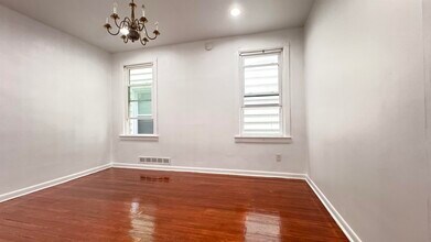 283 Avenue A in Bayonne, NJ - Building Photo - Building Photo