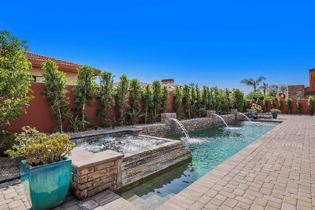 50070 Vía De Moda in La Quinta, CA - Building Photo - Building Photo