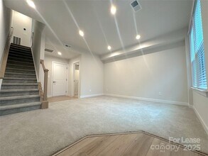 460 Spearfield Ln in Charlotte, NC - Building Photo - Building Photo