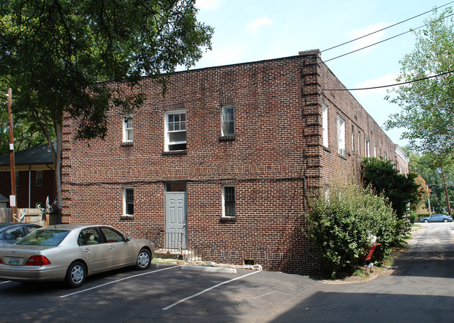 1043 Saint Charles Ave NE in Atlanta, GA - Building Photo - Building Photo