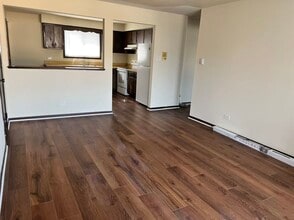 16640 Crescent Ave in Tinley Park, IL - Building Photo - Building Photo