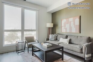 201 The Promenade N in Long Beach, CA - Building Photo