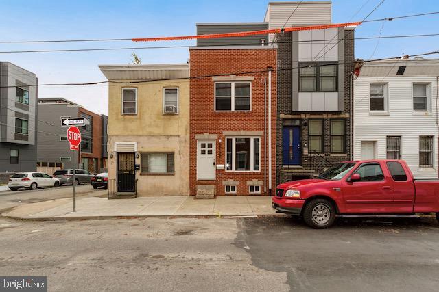 property at 2439 Jasper St
