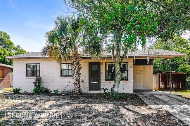 property at 955 N Carpenter Rd