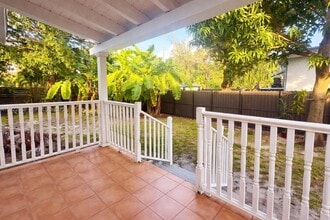 1525 NE 110th Terrace in Miami, FL - Building Photo - Building Photo