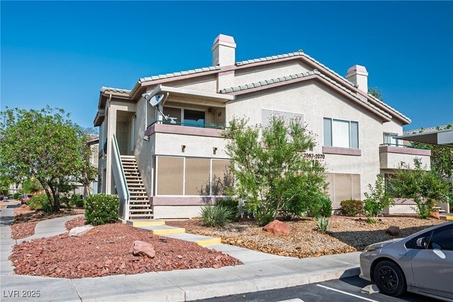5710 E Tropicana Ave in Las Vegas, NV - Building Photo - Building Photo