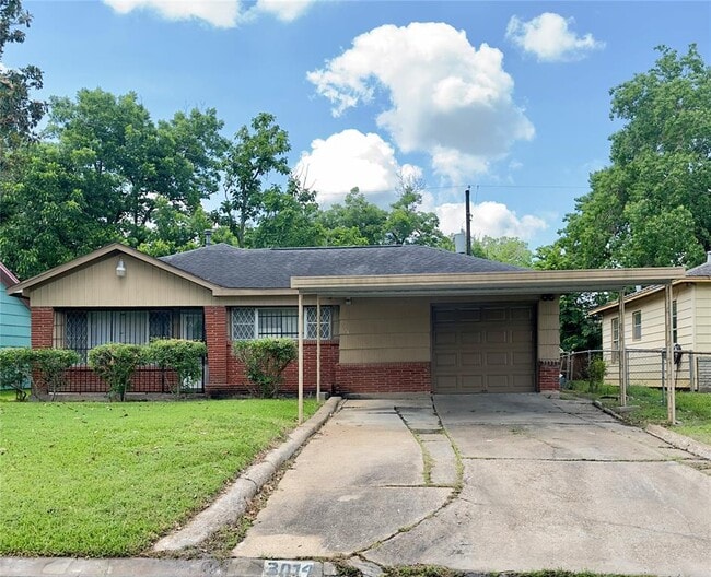 property at 3014 Dacca Dr