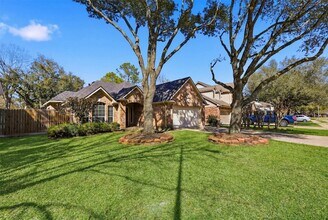 22326 Merabrook Dr in Katy, TX - Building Photo - Building Photo