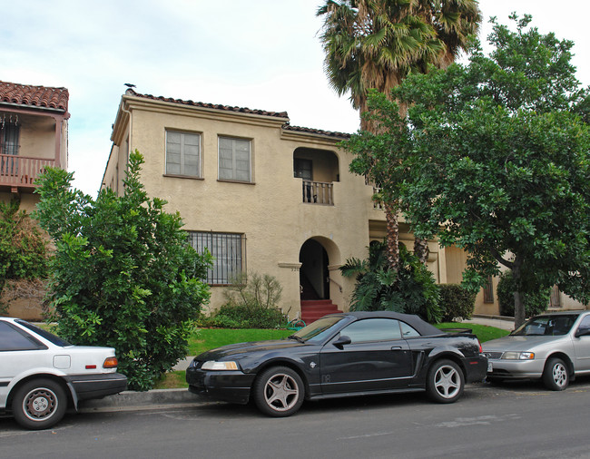 320 N Stanley Ave in Los Angeles, CA - Building Photo - Building Photo