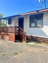 84-725-725 Hanalei St in Waianae, HI - Building Photo