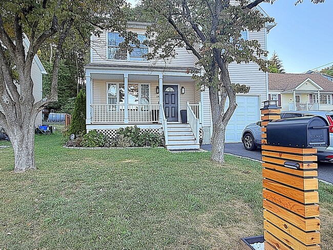 199 Lakeview Ave in Bridgeport, CT - Building Photo - Building Photo