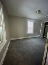 256 Plank Rd, Unit 2 floor in Waterbury, CT - Building Photo - Building Photo