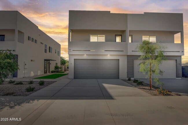 property at 2551 E Broadway Rd