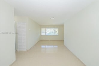 938 Northern Dr in Lake Park, FL - Building Photo - Building Photo