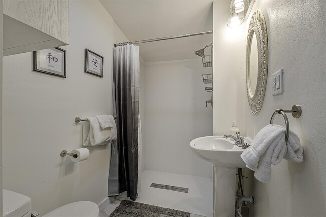 4622 SE 87th Ave in Portland, OR - Building Photo - Building Photo