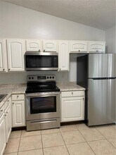 857 Pebble Creek Cir in Orlando, FL - Building Photo - Building Photo
