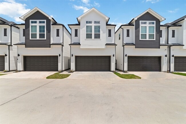 property at 3444 Bolin Rd