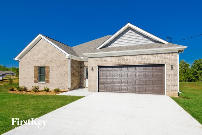 72 Lakewood Ln in Parrish, AL - Building Photo - Building Photo