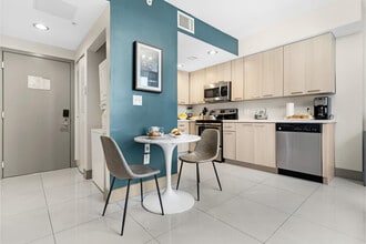 1700 SW 2nd Ave in Miami, FL - Building Photo - Building Photo