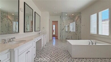 80 Eider Run in Irvine, CA - Building Photo - Building Photo