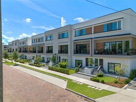 48 W Harding St in Orlando, FL - Building Photo
