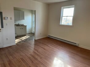 23 Main St in Jaffrey, NH - Building Photo - Building Photo