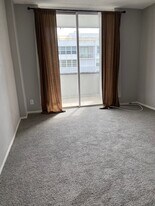 1170 N Federal Hwy, Unit 1110 in Fort Lauderdale, FL - Building Photo