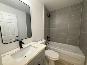 4826 NW 62nd Ave in Ocala, FL - Building Photo - Building Photo