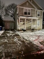 1016 Wheelock Rd in Cleveland, OH - Building Photo