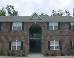 Cambridge Hill in Henderson, NC - Building Photo - Building Photo