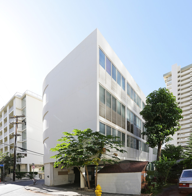 250 Kapili St in Honolulu, HI - Building Photo - Building Photo