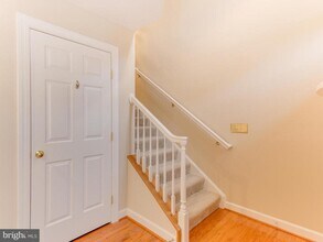 43802 Bent Creek Terrace in Leesburg, VA - Building Photo - Building Photo