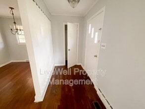 1005 Cook Dr in Sylacauga, AL - Building Photo - Building Photo