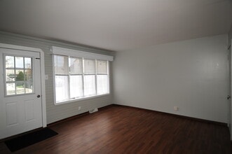 375 Elm Ave in Kingston, PA - Building Photo - Building Photo