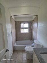 1906 S Washington St in Casper, WY - Building Photo - Building Photo