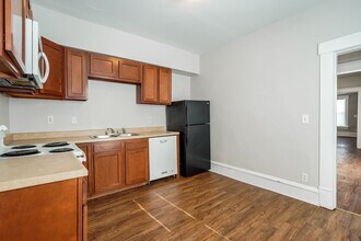 235-237-237 Avondale Ave in Columbus, OH - Building Photo - Building Photo