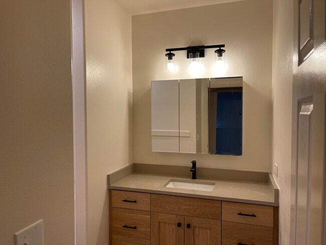 85 W 1400 S, Unit B in Orem, UT - Building Photo - Building Photo