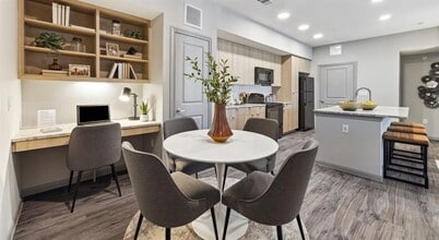 12752 N Houston Rosslyn Rd in Houston, TX - Building Photo - Building Photo