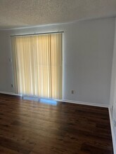 1007 Spring Loop in College Station, TX - Building Photo - Building Photo