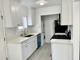 3408 Pearl St in Santa Monica, CA - Building Photo