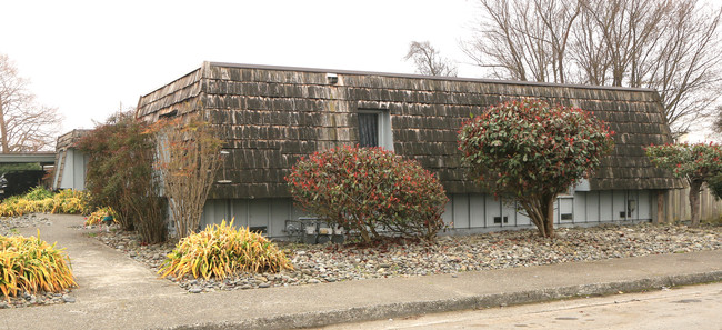 535 5th St in Arcata, CA - Building Photo - Building Photo