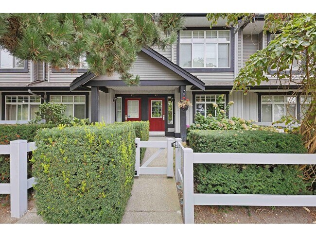 18839-69 69 Ave in Surrey, BC - Building Photo - Building Photo
