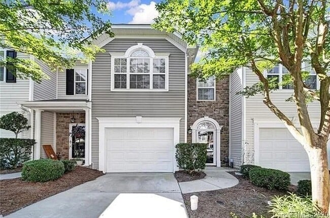property at 2107 Midnight Blue Ln