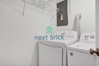 10616 Des Moines Memorial Dr in Burien, WA - Building Photo - Building Photo