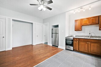 4555 Malden St in Chicago, IL - Building Photo - Building Photo