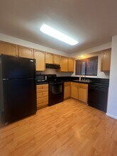 109 Treehill Loop in Eugene, OR - Building Photo - Building Photo