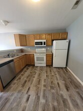 404 Shade Tree Ln in Farmington, MO - Building Photo - Building Photo
