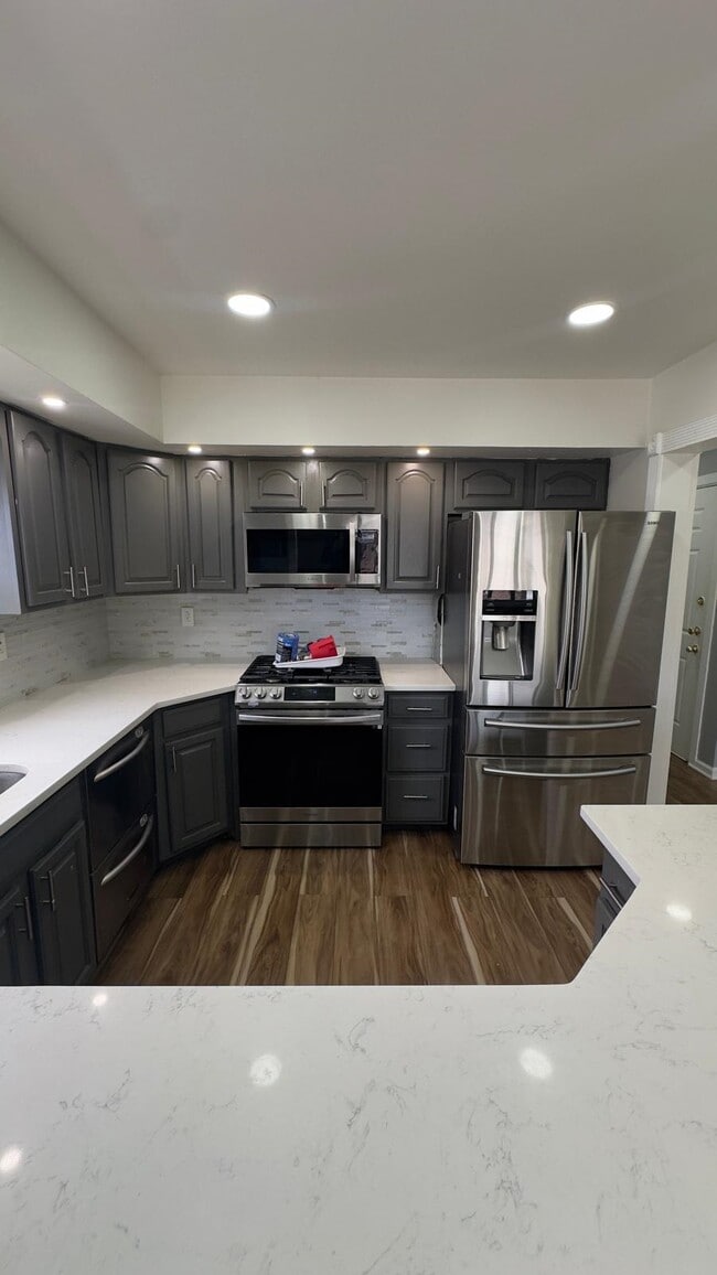 728 Liberty Ave in North Bergen, NJ - Building Photo - Building Photo